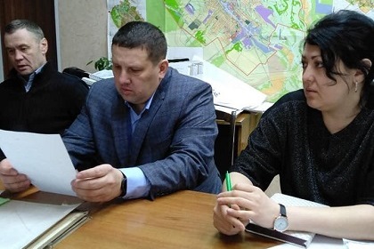 Прием граждан в Тулуне и Нижнеудинске провели областные парламентарии